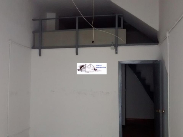 SE ALQUILA LOCAL COMERCIAL/OFICINAS EN CANGAS