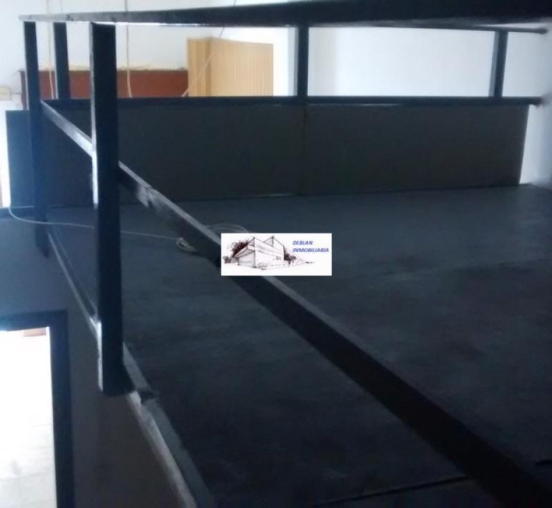 SE ALQUILA LOCAL COMERCIAL/OFICINAS EN CANGAS