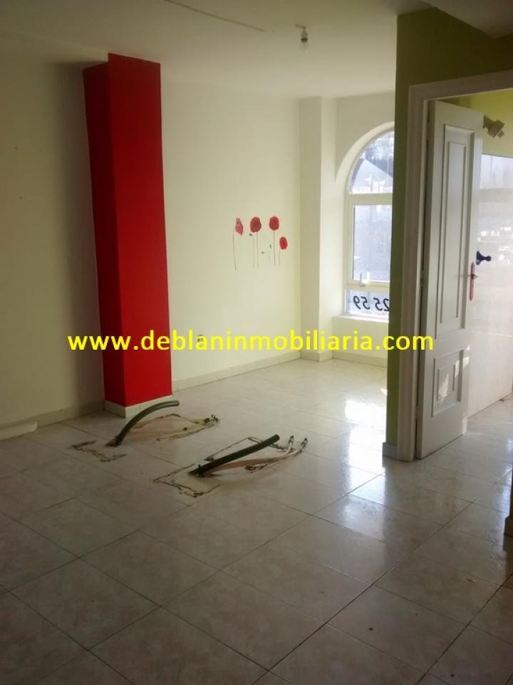 165355594000021465_16529499942 SE ALQUILA LOCAL CENTRICO Y EXTERIOR EN CANGAS
