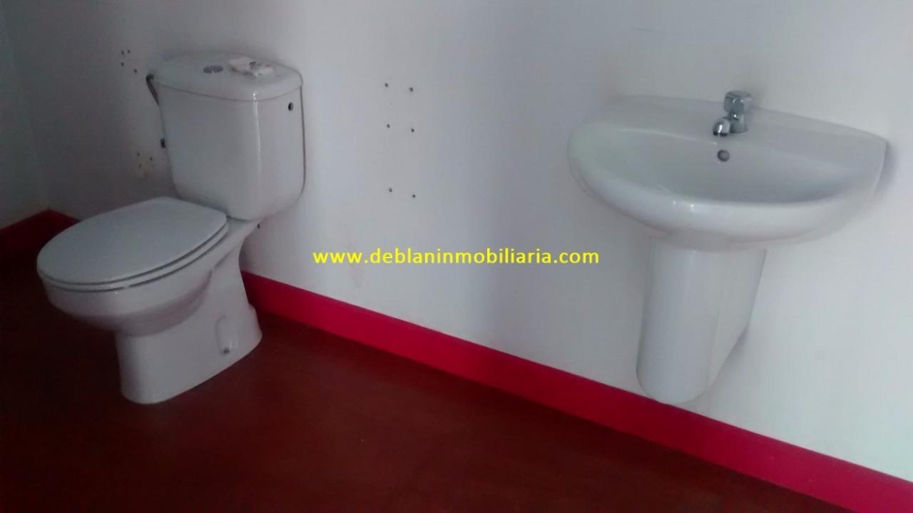 165355597700021468_16529481353 SE ALQUILA LOCAL COMERCIAL EN CANGAS
