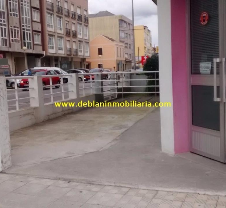 SE ALQUILA LOCAL COMERCIAL EN CANGAS