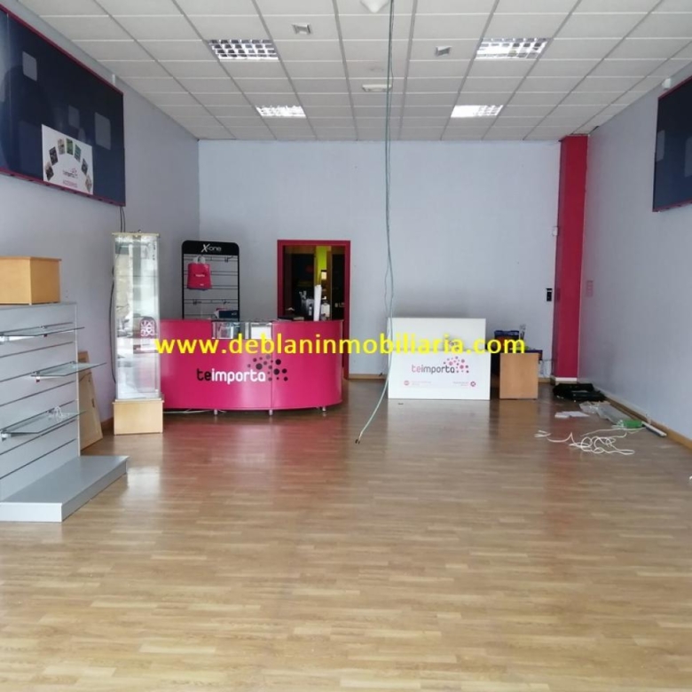 SE ALQUILA AMPLIO LOCAL COMERCIAL EN TUI