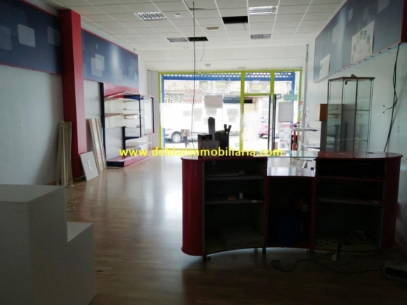 SE ALQUILA AMPLIO LOCAL COMERCIAL EN TUI