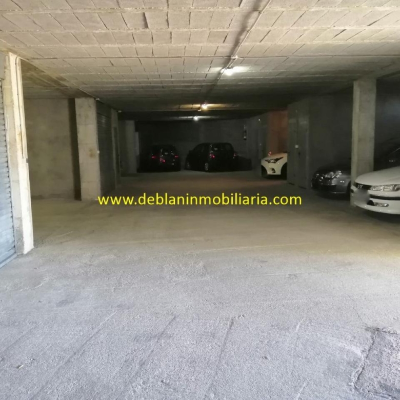 SE VENDEN PLAZAS DE GARAJE Y TRASTEROS EN EL CENTRO DE TOMIÑO