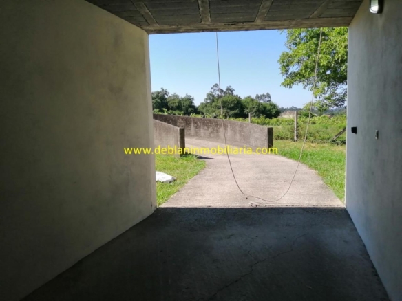 SE VENDEN PLAZAS DE GARAJE Y TRASTEROS EN EL CENTRO DE TOMIÑO