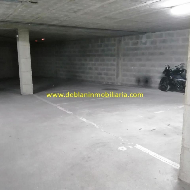 SE VENDEN PLAZAS DE GARAJE Y/O TRASTEROS EN EL CENTRO DE TOMIÑO
