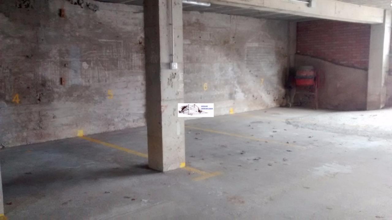 SE ALQUILAN PLAZAS DE GARAJE EN CANGAS