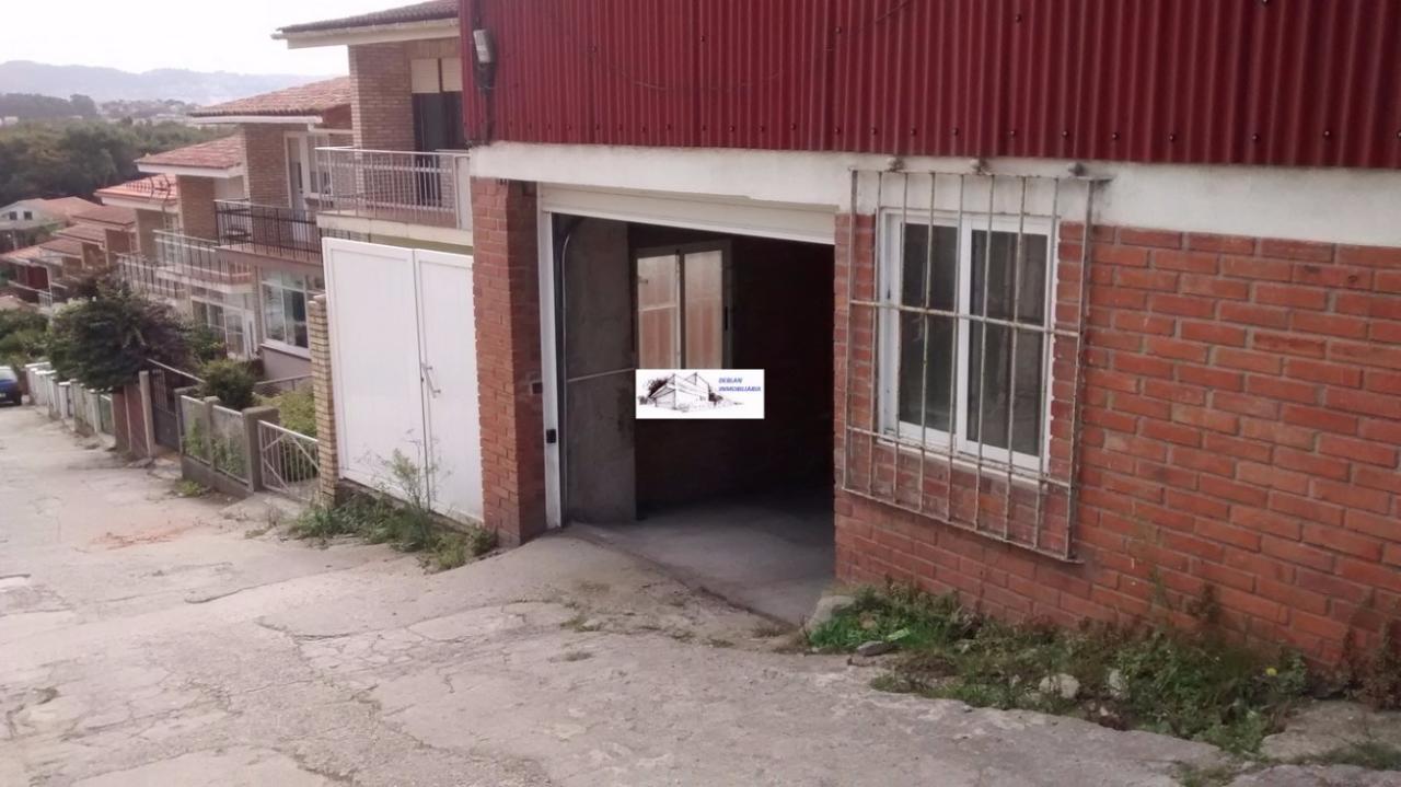 SE ALQUILAN PLAZAS DE GARAJE EN CANGAS