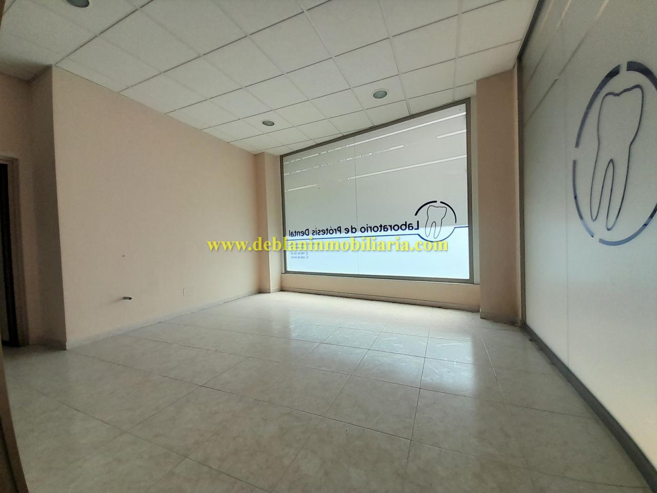165364354900021493_16536431559 SE ALQUILA LOCAL COMERCIAL EN EL CENTRO DE TUI