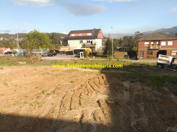 SE ALQUILA TERRENO  DE 2.000 M2