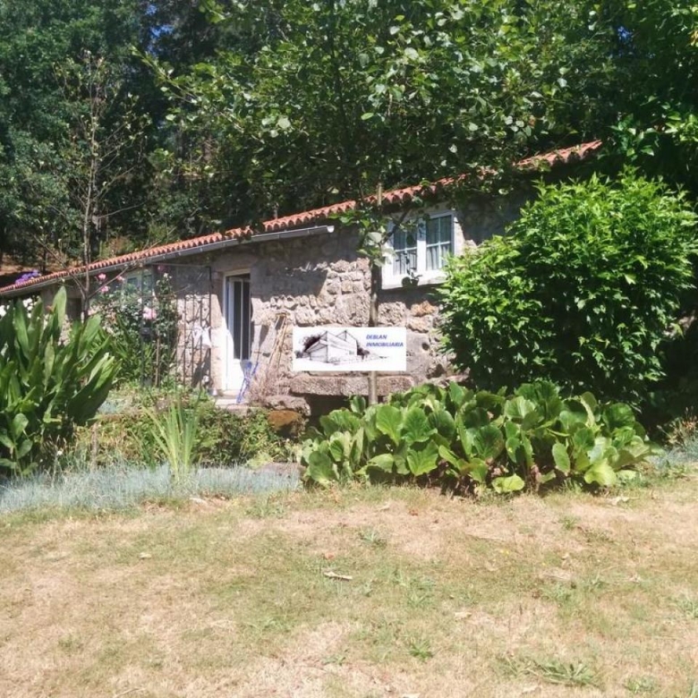 SE VENDE FINCA MOLINO DEL CENTENO DE 17.700 M2 CON MOLINO HABILITADO COMO VIVIENDA