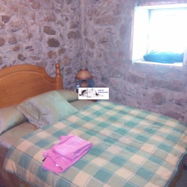 SE VENDE FINCA MOLINO DEL CENTENO DE 17.700 M2 CON MOLINO HABILITADO COMO VIVIENDA