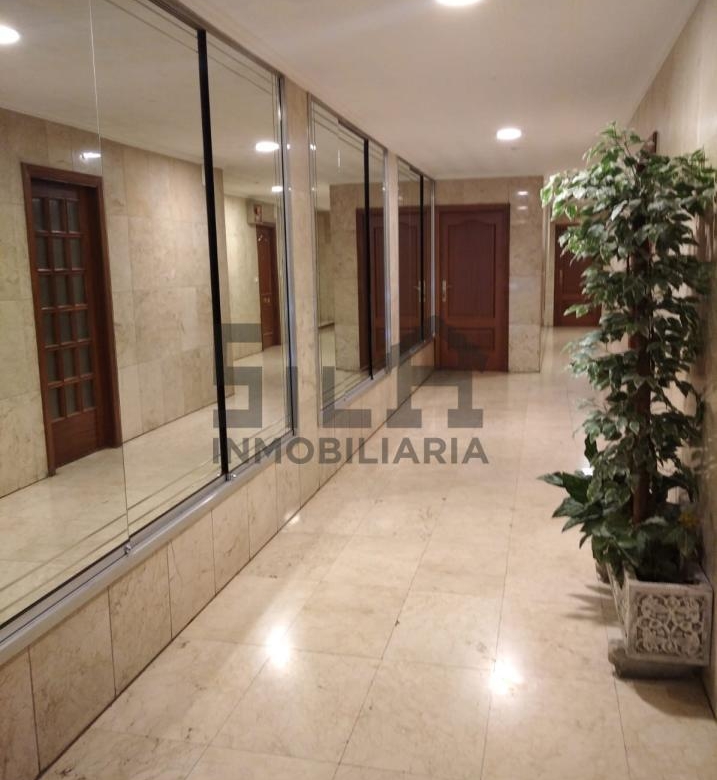 ALQUILER Y VENTA DE OFICINAS EN ZONA POSÍO