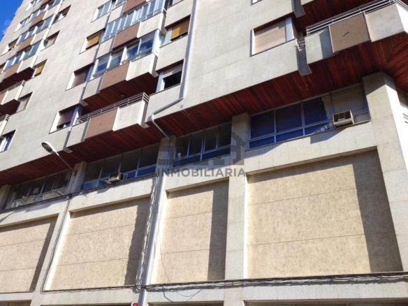 ALQUILER Y VENTA DE OFICINAS EN ZONA POSÍO