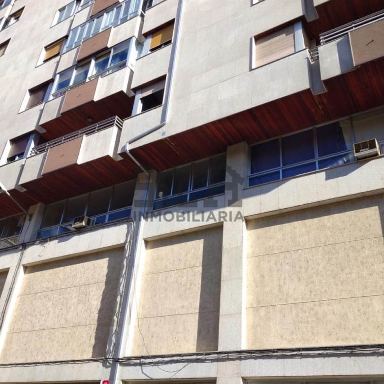 ALQUILER Y VENTA DE OFICINAS EN ZONA POSÍO