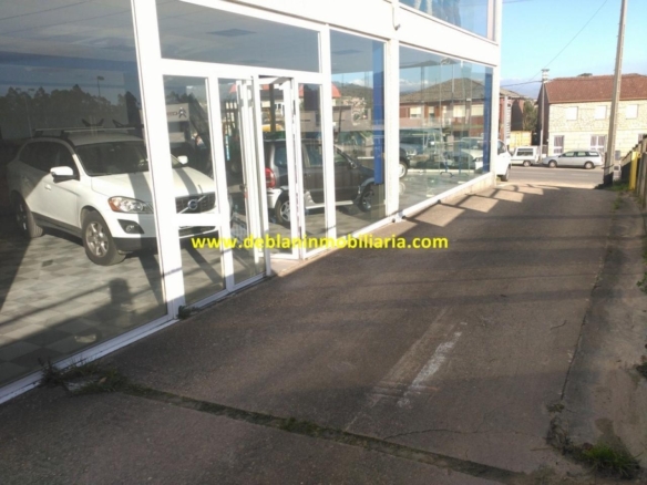 SE ALQUILA LOCAL COMERCIAL DE 200 M2