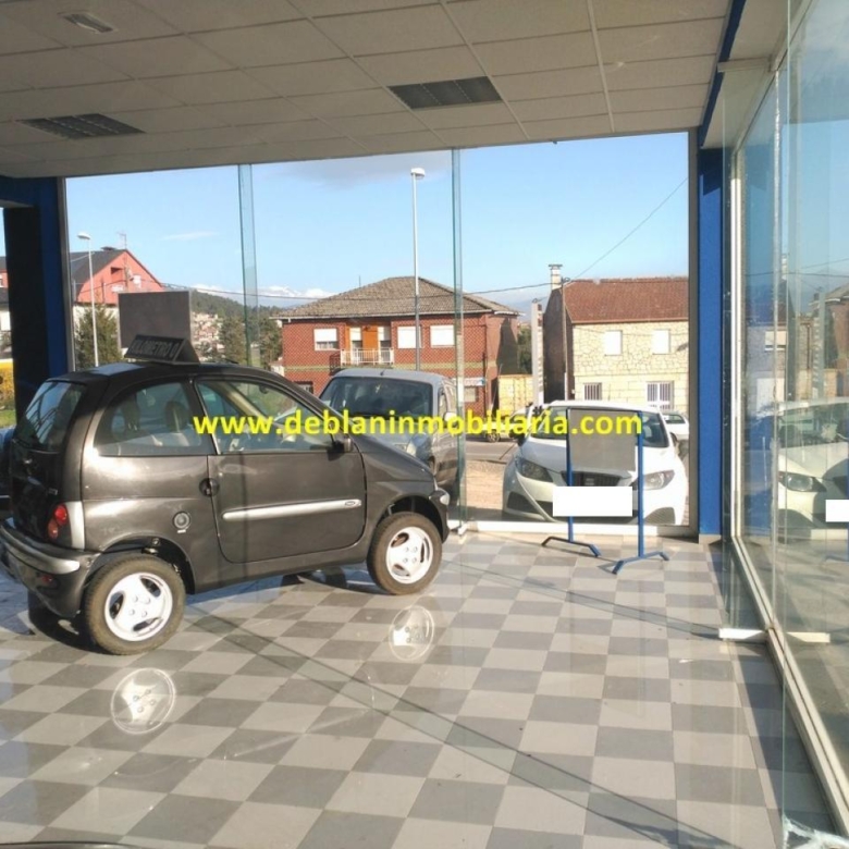 SE ALQUILA LOCAL COMERCIAL DE 200 M2