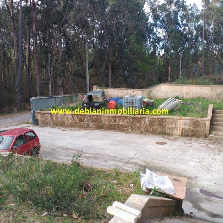 SE ALQUILA NAVE DE 300 M2