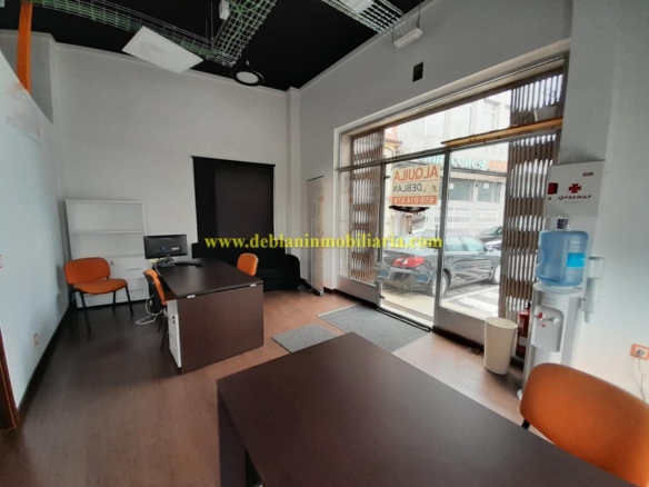 SE ALQUILA LOCAL COMERCIAL ACONDICIONADO EN TUI