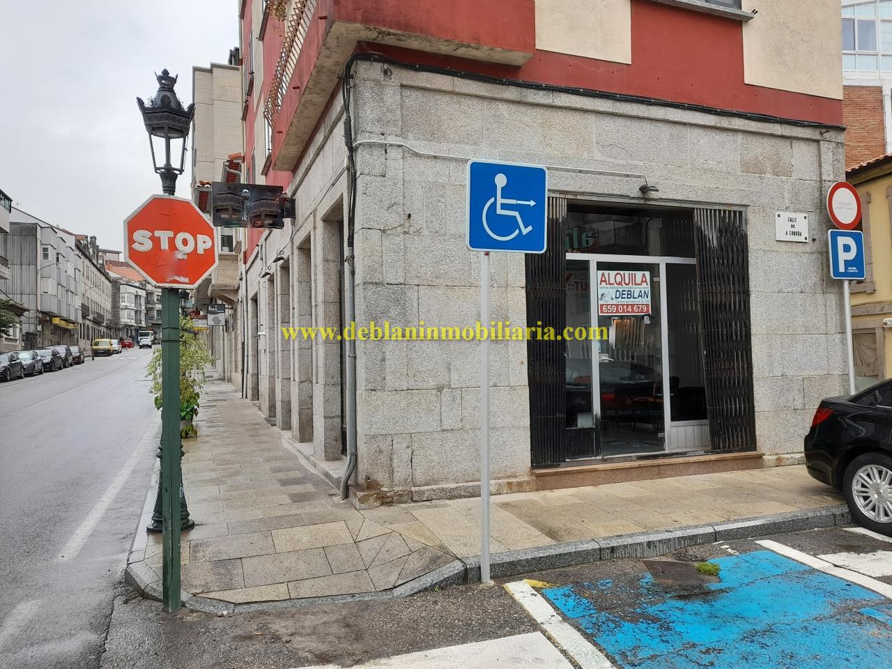 SE ALQUILA LOCAL COMERCIAL ACONDICIONADO EN TUI