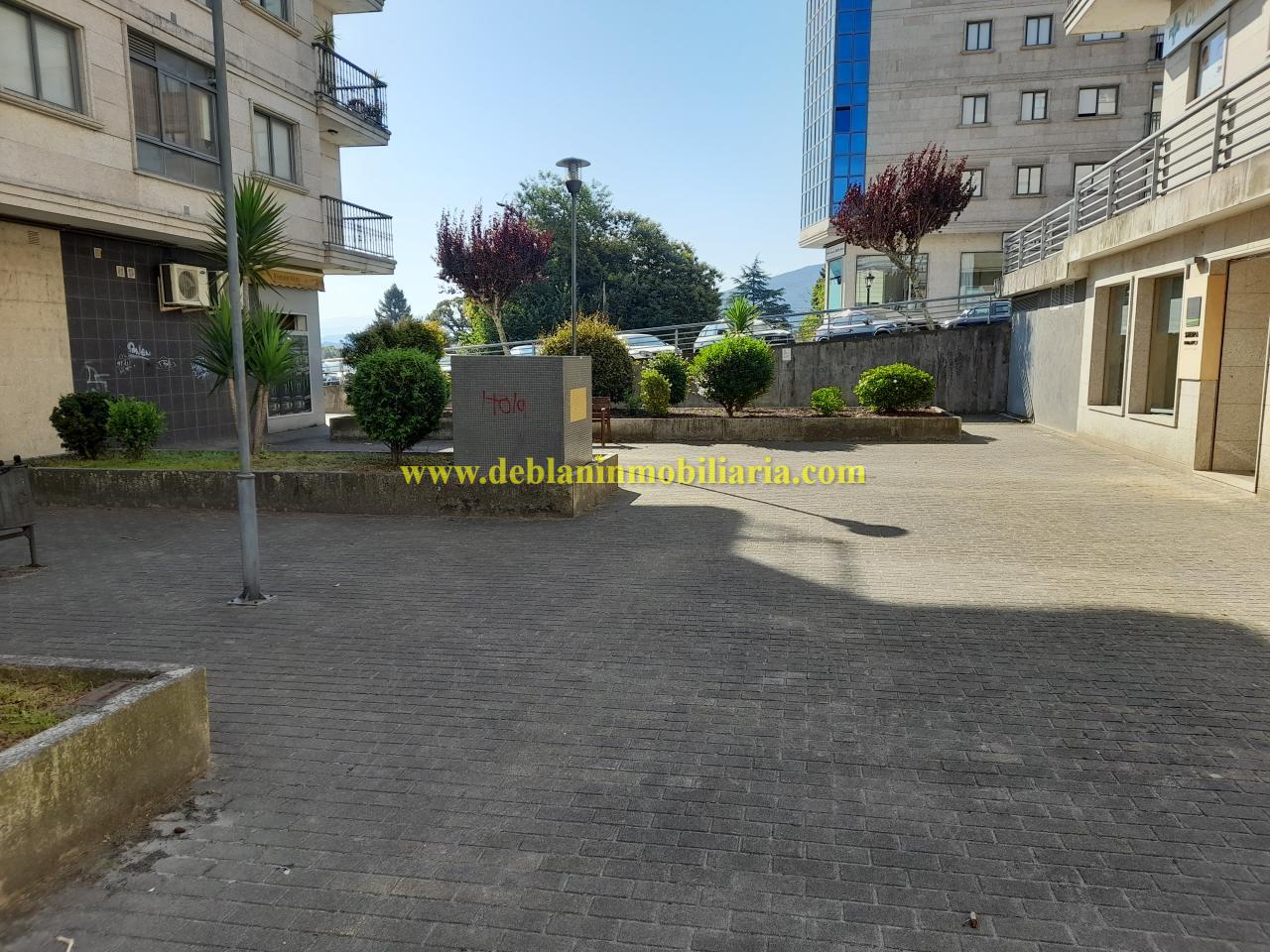 165728779200021739_16572874866 SE ALQUILA OFICINA AMUEBLADA Y ACONDICIONADA EN TUI