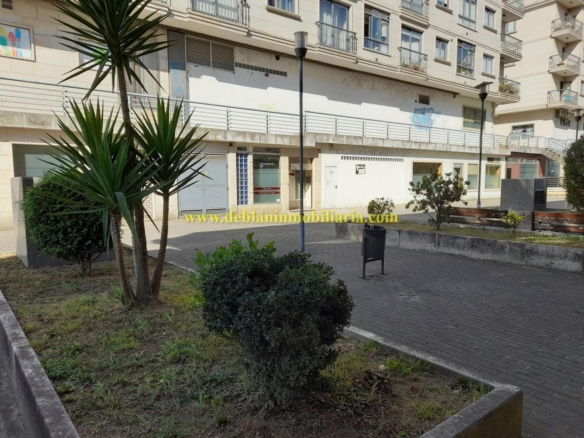 SE ALQUILA OFICINA AMUEBLADA Y ACONDICIONADA EN TUI