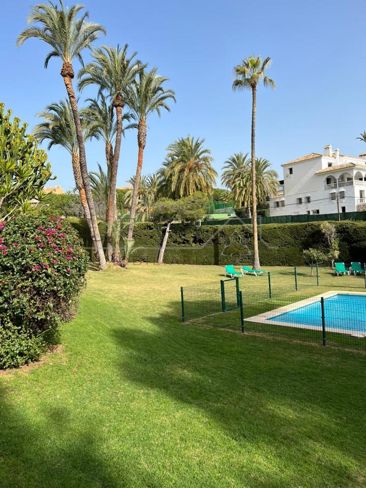 165842126200128600_16436485368 Fantastico piso en Nueva Andalucia