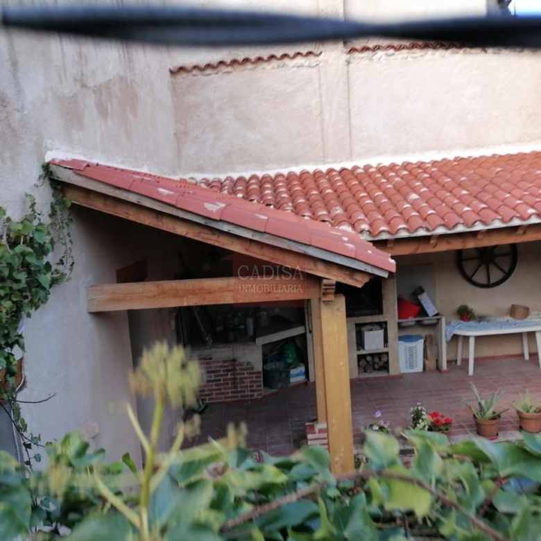 GARAJE-ESTANCIA EN VENTA EN PITIEGUA. REF G4021