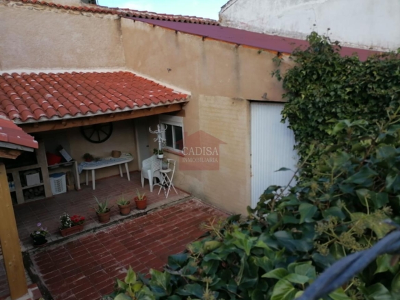 GARAJE-ESTANCIA EN VENTA EN PITIEGUA. REF G4021