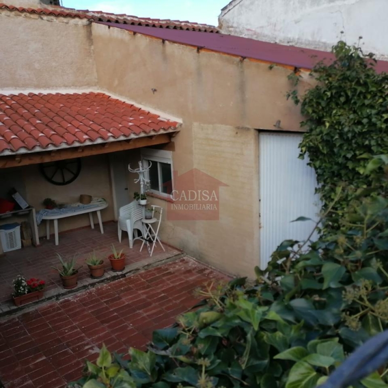 GARAJE-ESTANCIA EN VENTA EN PITIEGUA. REF G4021