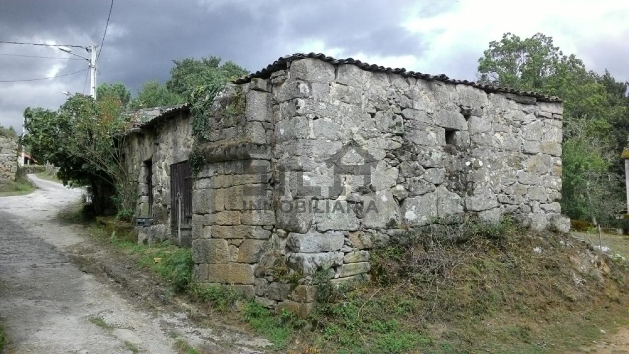 VENTA CASA EN AMOEIRO