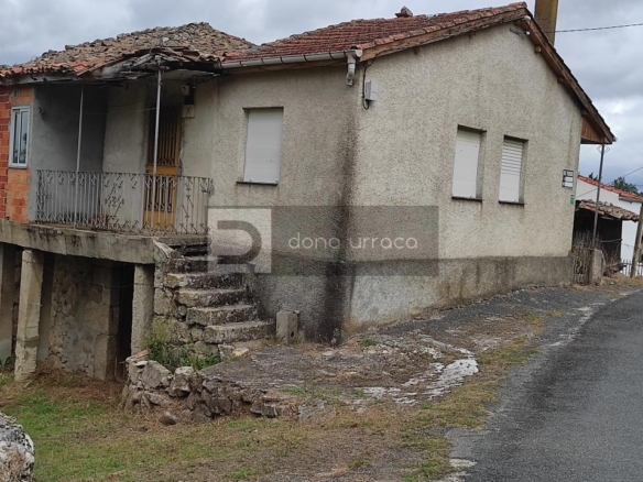 CASA RUSTICA CON PATIO