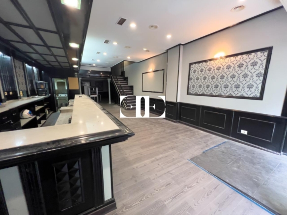 Local con licencia de bar con Musica, Condesa casa Barcena – Urzaiz.
