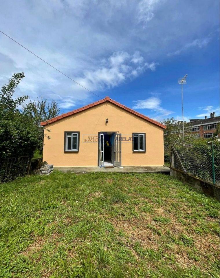 166879885800031507_166859221115 Casa dentro de la ciudad de Ourense con terreno de 650 metros cuadrados
