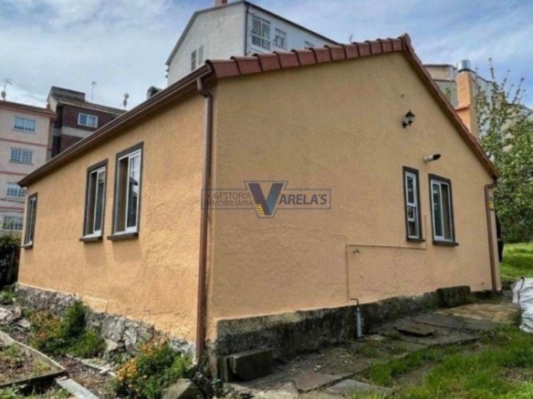 Casa inpediente en el centro