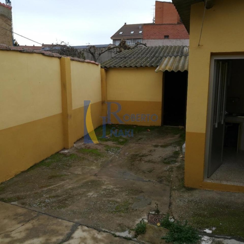 CASA PARA REFORMAR