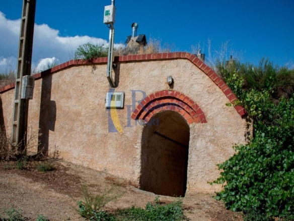 VENTA BODEGA EN FRESNO DE LA VEGA
