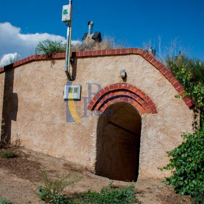 VENTA BODEGA EN FRESNO DE LA VEGA