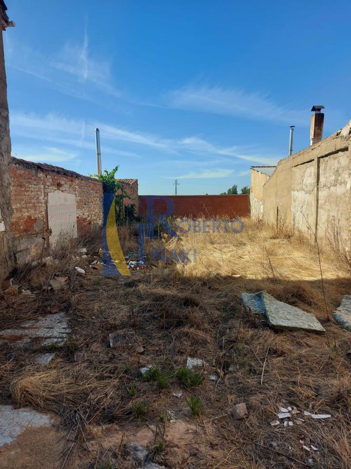 SOLAR URBANO, ZONA TRANQUILA