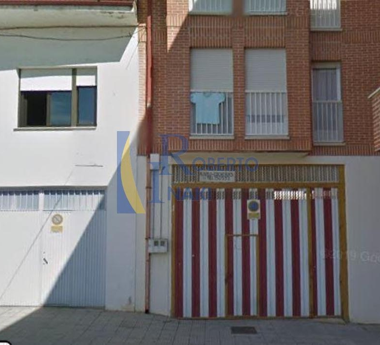 VENTA COCHERAS CERRADAS
