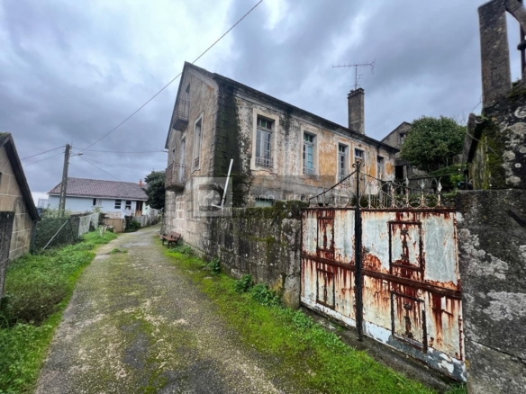 INCREIBLE CASA PARA REFORMAR