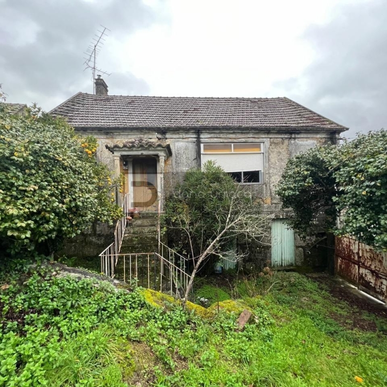 INCREIBLE CASA PARA REFORMAR