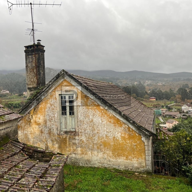 INCREIBLE CASA PARA REFORMAR