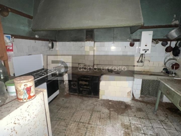 INCREIBLE CASA PARA REFORMAR