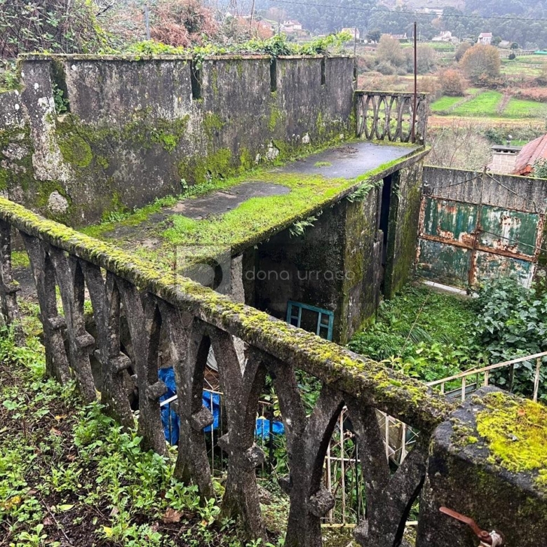 INCREIBLE CASA PARA REFORMAR