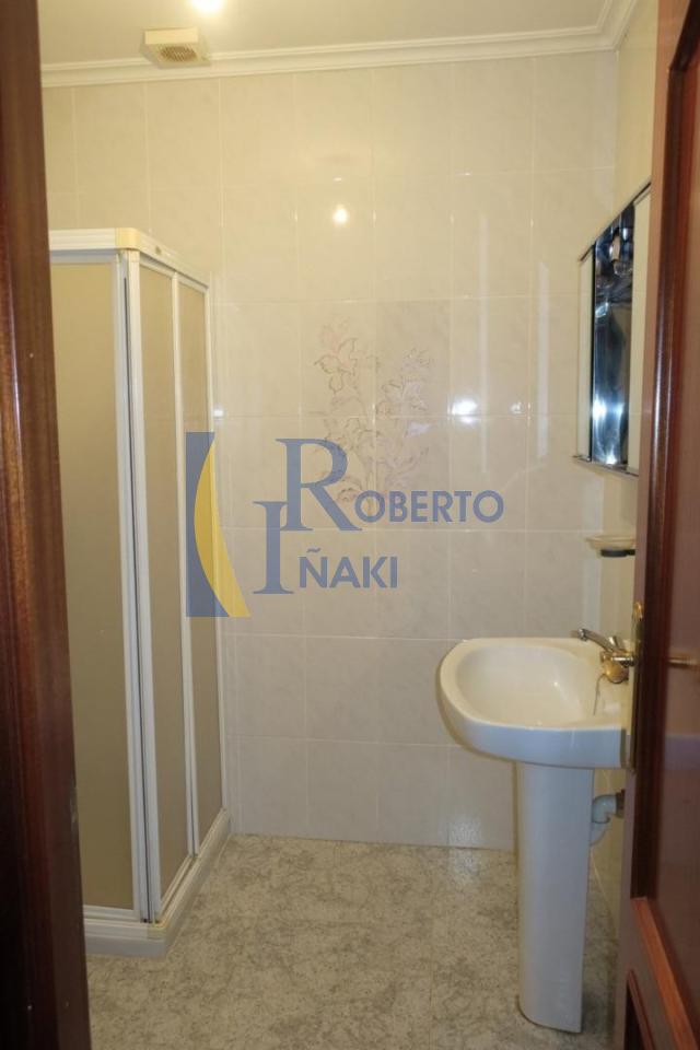 167415414400031707_166915041905 VILLAORNATE CASA DE DOS PLANTAS CON PATIO