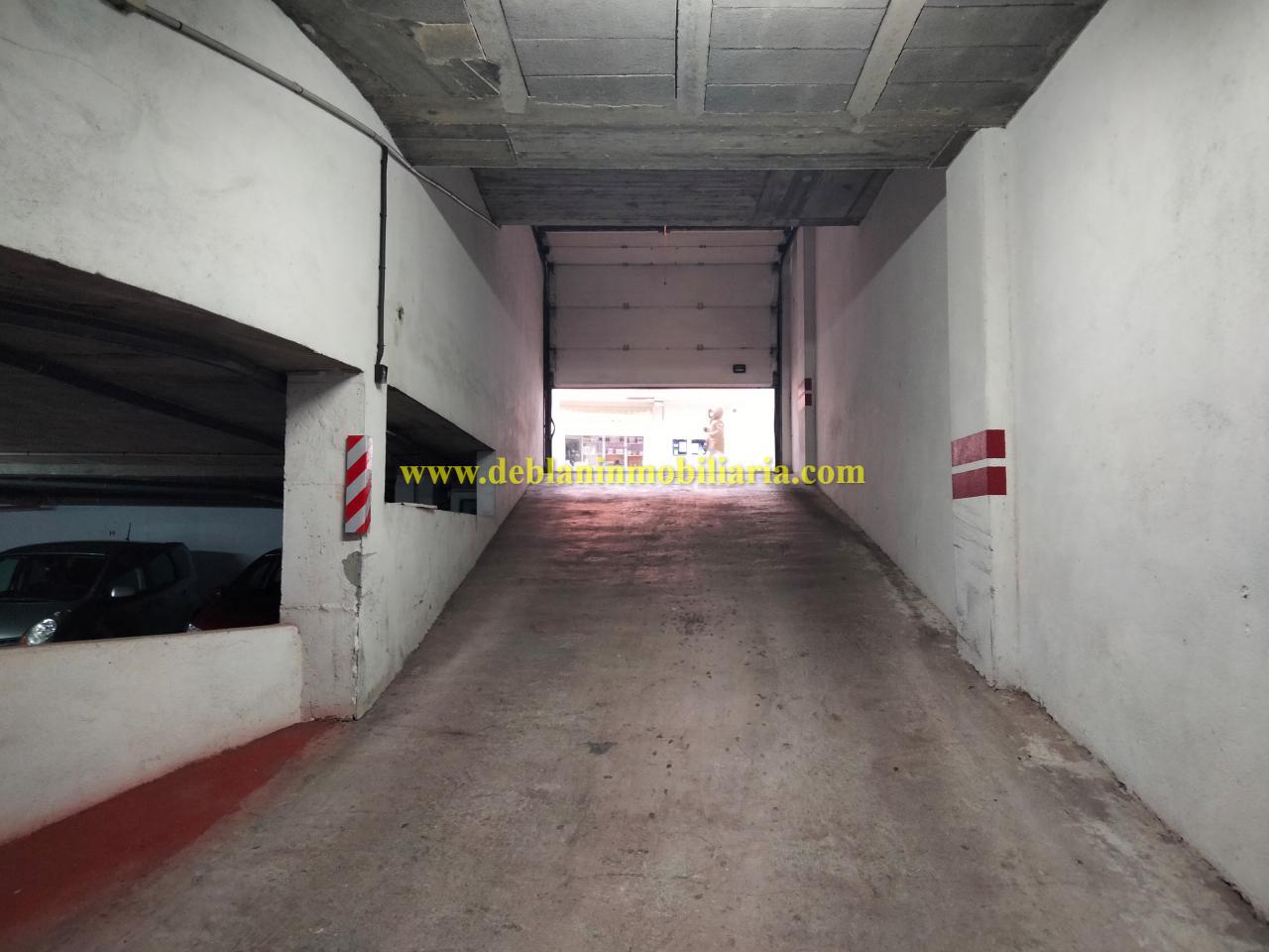 167466813700004161_167466798923 SE VENDE PLAZA DE GARAJE EN EL CENTRO DE TOMIÑO