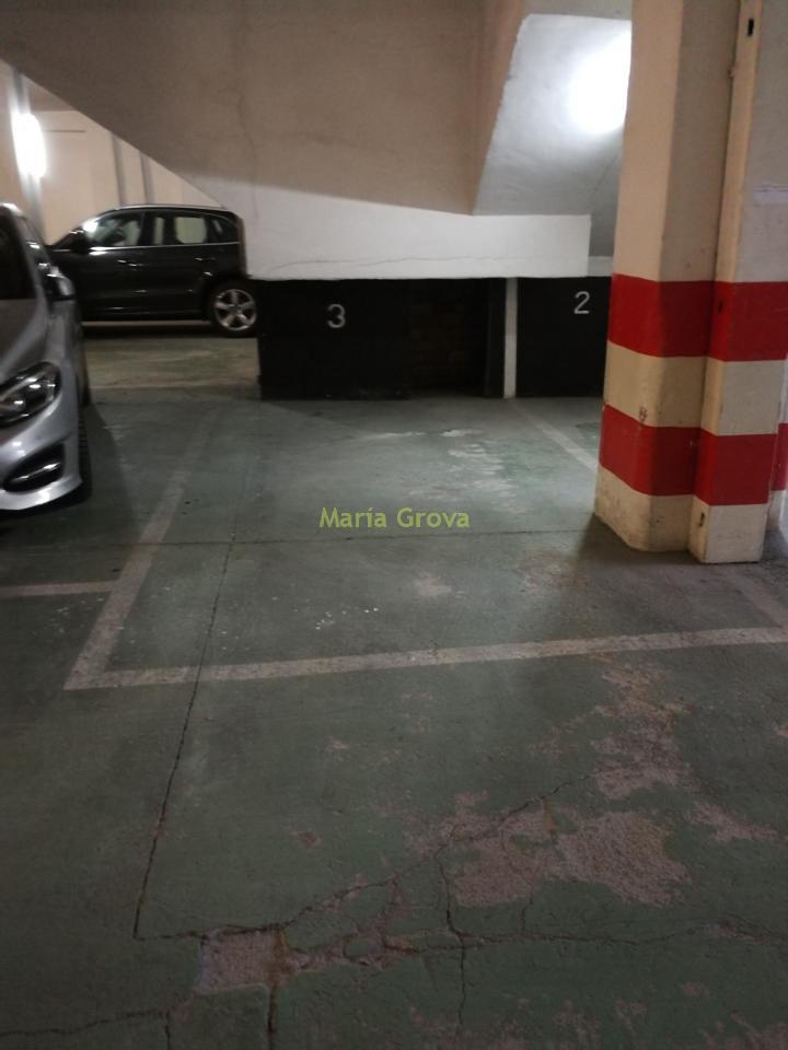 167778117300003684_154296864467 Plaza para coche en Vigo
