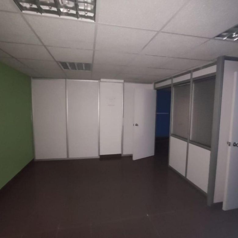 Local Comercial en Narón