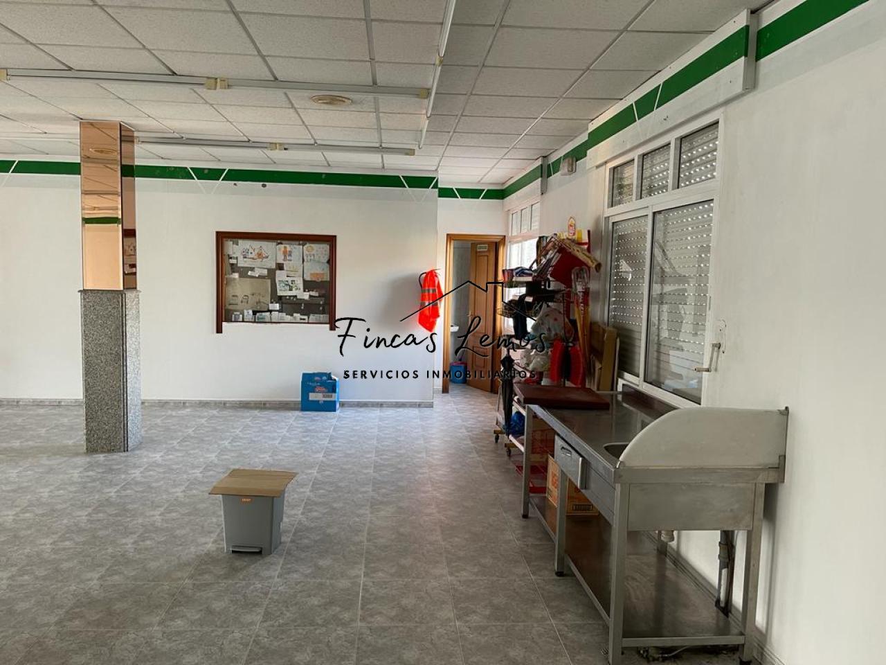 168206263023200023487_168206228398 Local Comercial en Vimianzo